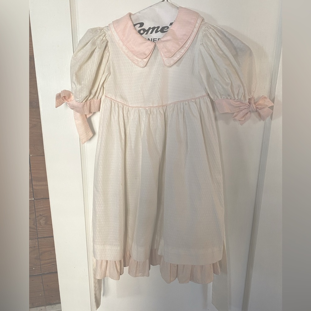 Girls dress